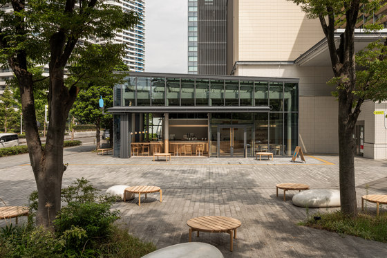Minatomirai Cafe | N-DC03 | Chairs | Karimoku Case