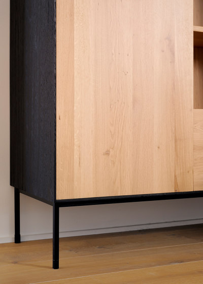 Blackbird | Oak TV cupboard - 1 door - 1 flip-down door - 2 drawers - varnished | Sideboards | Ethnicraft
