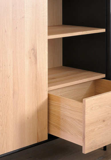 Blackbird | Oak TV cupboard - 1 door - 1 flip-down door - 2 drawers - varnished | Credenze | Ethnicraft