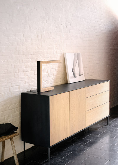 Blackbird | Oak desk - 2 drawers - varnished | Scrivanie | Ethnicraft