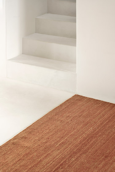 Essentials kilim rug collection | Terracotta Nomad kilim rug | Formatteppiche | Ethnicraft