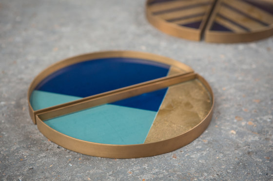 Gilded Layers tray collection | Chevron glass valet tray - metal rim - set of 2 | Vassoi | Ethnicraft