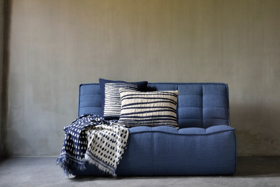 N701 | Sofa - corner - blue | Poltrone | Ethnicraft