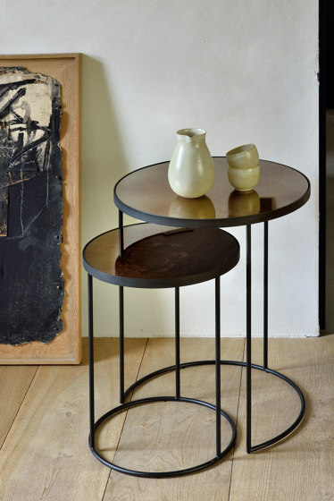Nesting | Bronze Copper coffee table - set of 2 | Mesas nido | Ethnicraft