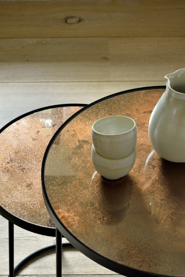 Nesting | Bronze Copper coffee table - set of 2 | Mesas nido | Ethnicraft