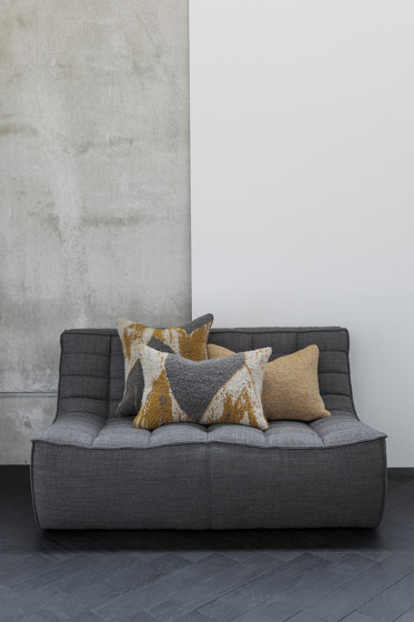 Refined Layers collection | Avana Orb cushion - square | Cuscini | Ethnicraft