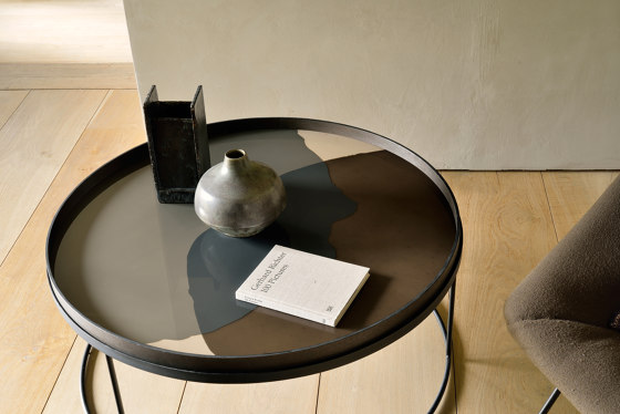 Tray tables | Round tray side table set - S/L (trays not included) | Tavolini impilabili | Ethnicraft