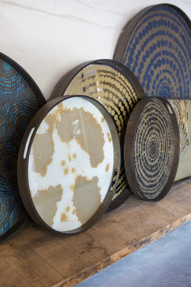 Tribal Quest tray collection | Indigo Organic glass tray - round - S | Vassoi | Ethnicraft