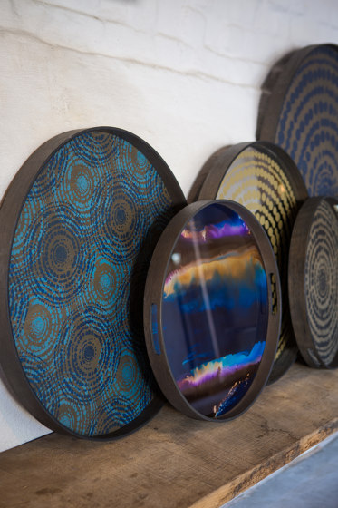 Tribal Quest tray collection | Indigo Organic glass tray - round - S | Trays | Ethnicraft