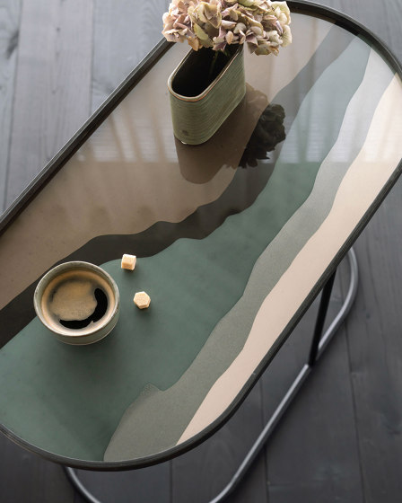 Wabi Sabi tray collection | Slate Wabi Sabi glass tray - round - L | Trays | Ethnicraft