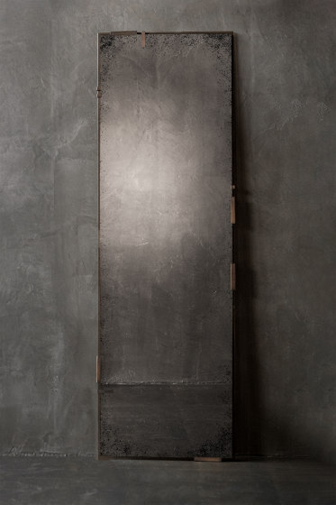 Wall decor | Oak black wall shelf - varnished | Regale | Ethnicraft