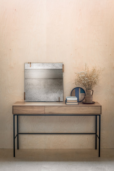 Whitebird | Oak sideboard - 2 doors - 3 drawers - varnished | Credenze | Ethnicraft