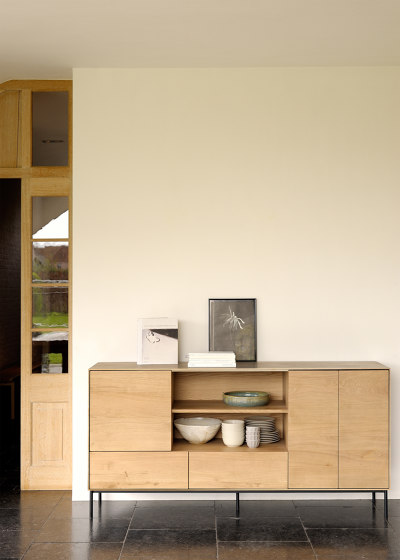 Whitebird | Oak desk - 2 drawers - varnished | Schreibtische | Ethnicraft