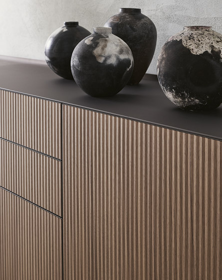 Self up | Sideboards | Rimadesio
