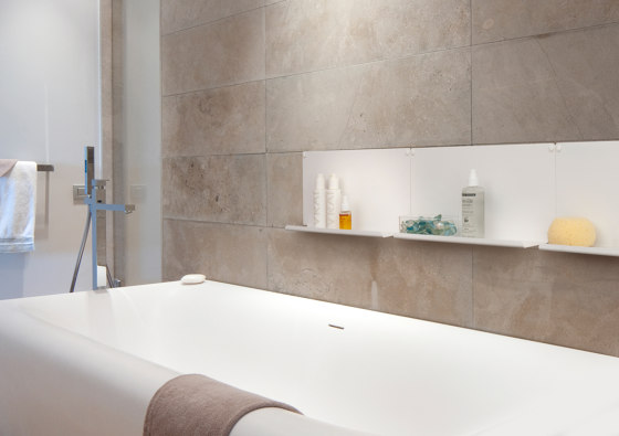 TEEline 45 cm Repisa de aluminio flotante para baño en blanco | Estanterías de baño | Teebooks