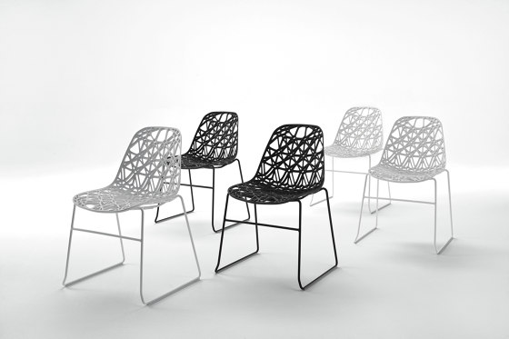 Nett R/4L | Chairs | Crassevig