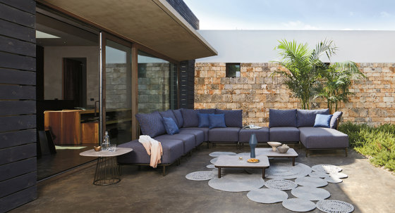 Queen 4434 sofa | Sofas | ROBERTI outdoor pleasure
