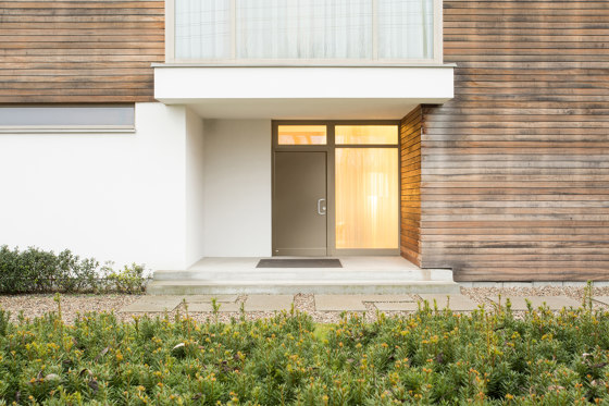 Wooden entry doors | HighLine Model 2106 | Puertas de las casas | Unilux
