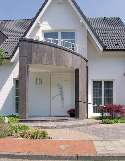 uPVC entry doors | IsoStar Model 7102 | Porte casa | Unilux