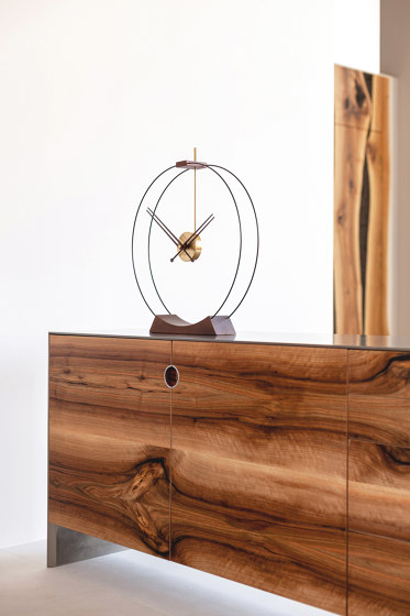Aire Table Clock | Horloges | Nomon