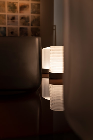 Haute Stripe - rechargeable lamp | Lámparas de sobremesa | Purho