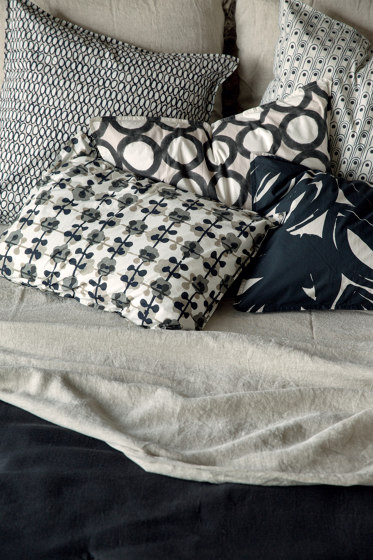 ARCHIE Night§day | OR 105 16 02 | Cushions | Elitis