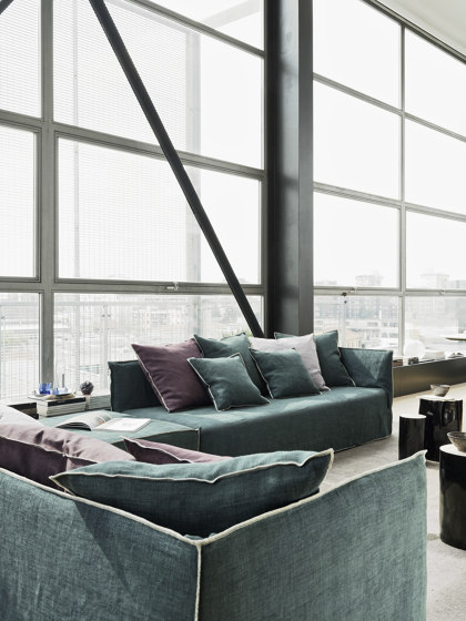 Ghost 18 | Sofas | Gervasoni