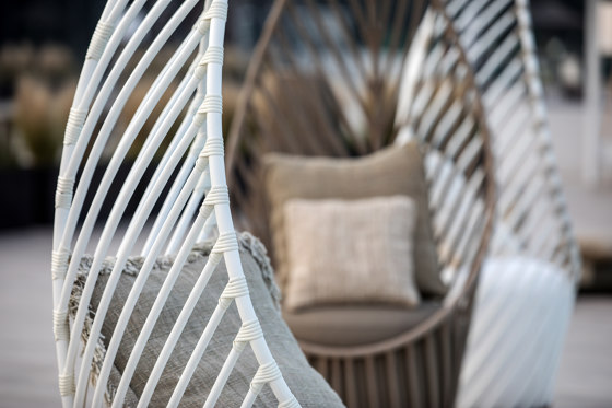 Foglia Lounge Chair  | Sessel | cbdesign