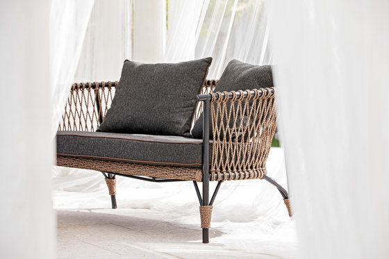 Karon Sofa | Sofas | cbdesign