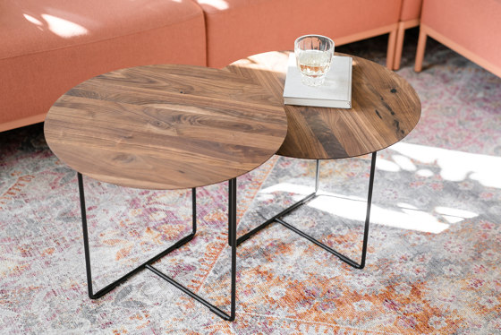 Walnut 01 Side Table | Tables d'appoint | weld & co