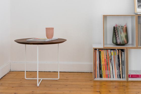 Walnut 01 Side Table | Mesas auxiliares | weld & co