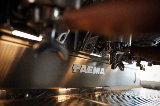 President TT | Coffee machines | Faema