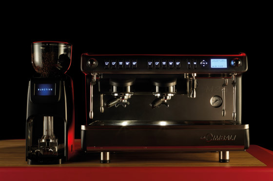 M26 | Máquinas de café | LaCimbali