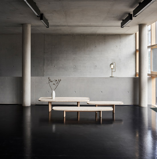 Matéria Long Table | Side tables | ClassiCon