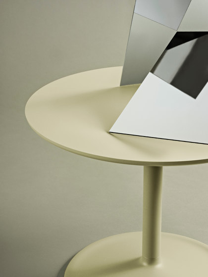 Soft Café Table | Ø 75 h: 95 cm / Ø 27.6 h: 37.4" | Stehtische | Muuto