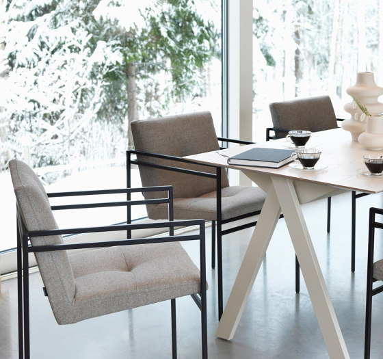 Moment BS | Counter stools | Johanson Design