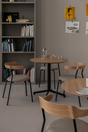 Saga Etage | Chairs | Johanson Design