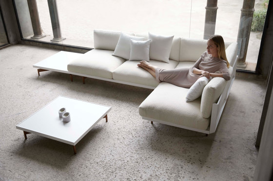 Onde Lounge Chair | Armchairs | GANDIABLASCO