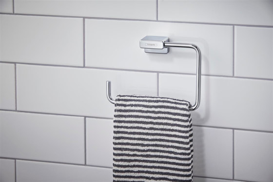 hansgrohe AddStoris Toallero con repisa | Estanterías toallas | Hansgrohe