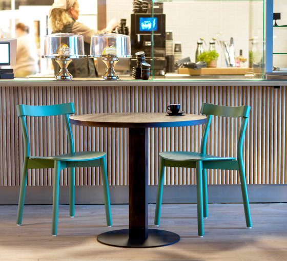 Still Life Bar | Bar stools | Blå Station