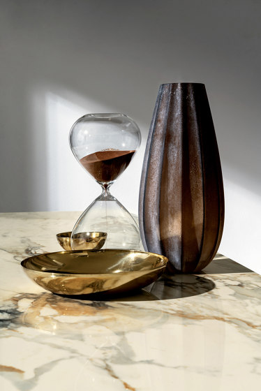 Arkos round liquid glass | Dining tables | Sovet