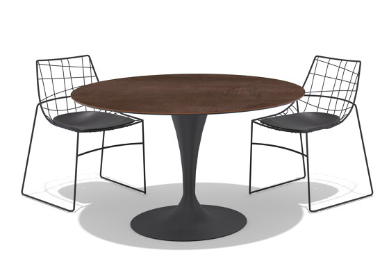 Flûte shaped | Dining tables | Sovet