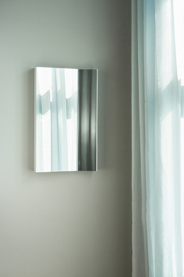 Mimesis Mirror | Ash Grey | Miroirs | Please Wait to be Seated