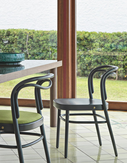 Beaulieu | Chairs | WIENER GTV DESIGN