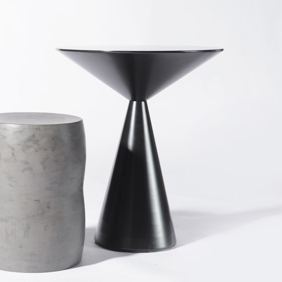 Lola Small Microcement | Tables d'appoint | HMD Furniture