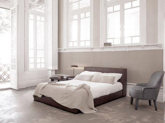 Ombro Bed Base & Headboard | Beds | HMD Furniture