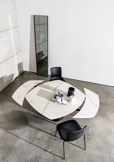 Totem extensible | Dining tables | Sovet