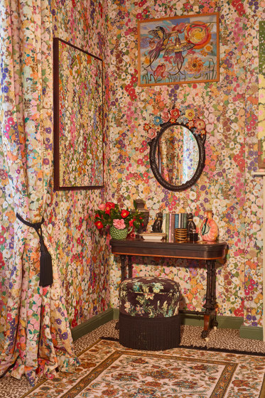 HOLLYHOCKS Cotton Linen - Spring | Tissus de décoration | House of Hackney