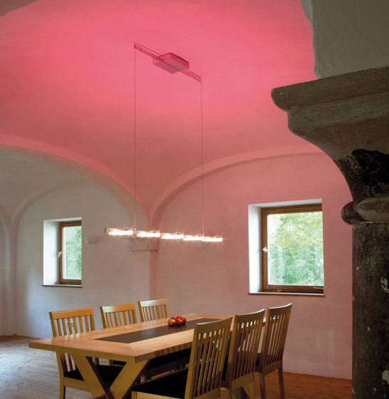 Tisua Line | Dolorinua 1500 Colored ambience light | Lampade sospensione | Klaus Sigllicht