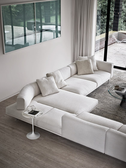 Matic Sofa | Day beds / Lounger | Knoll International